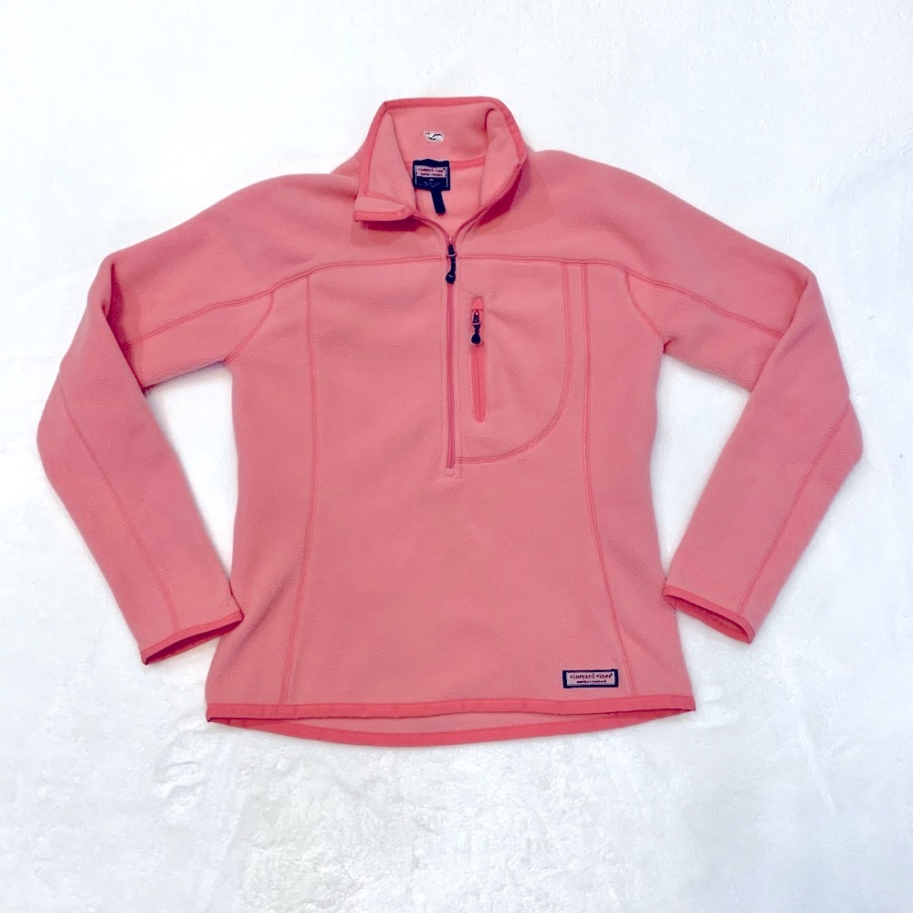Like new Vineyard Vines pink Fleece half zip sweater. Size XS
